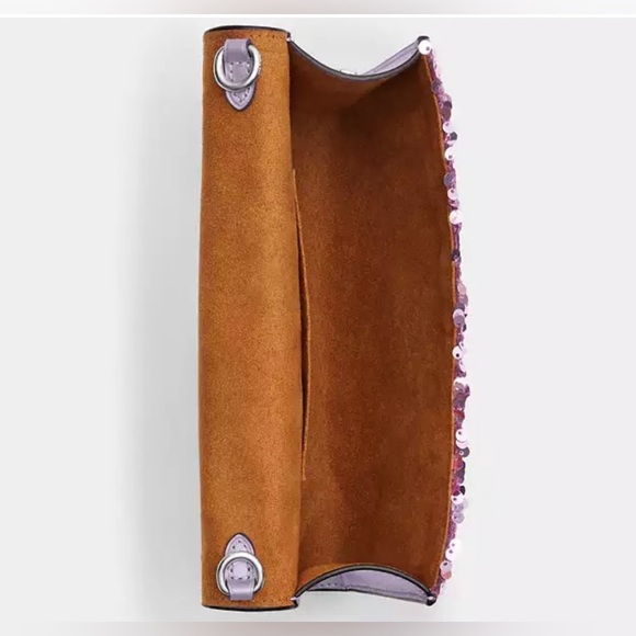 COACH Flap Clutch Crossbody in Gorgeous Silver Lilac Sequins. 🤩 SOLD OUT! - Picture 3 of 7